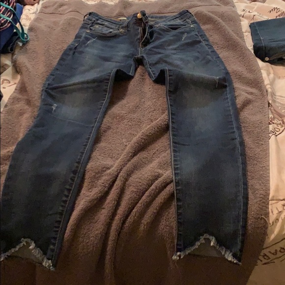 Jeans - Picture 2 of 3